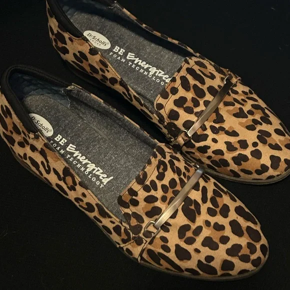 Dr. Scholl's‎ Brown Leopard Print Flats - Picture 2 of 3